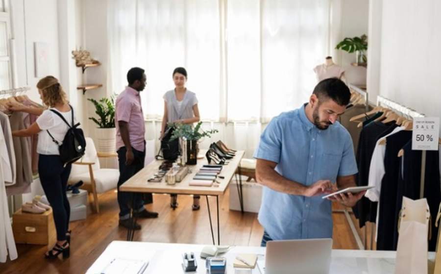 Principais tend&ecirc;ncias para o varejo f&iacute;sico em 2025