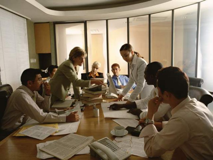 Por que empres&aacute;rios participam de grupos de influ&ecirc;ncia para aumentar faturamento de suas empresas?