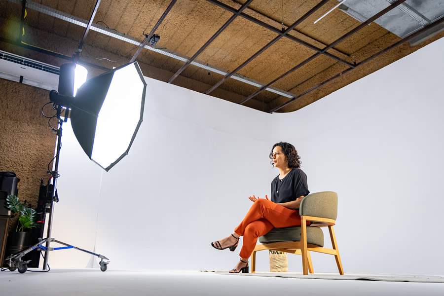Jornalista, pesquisadora e roteirista, Letícia da Silva - Foto: Alex Miranda
