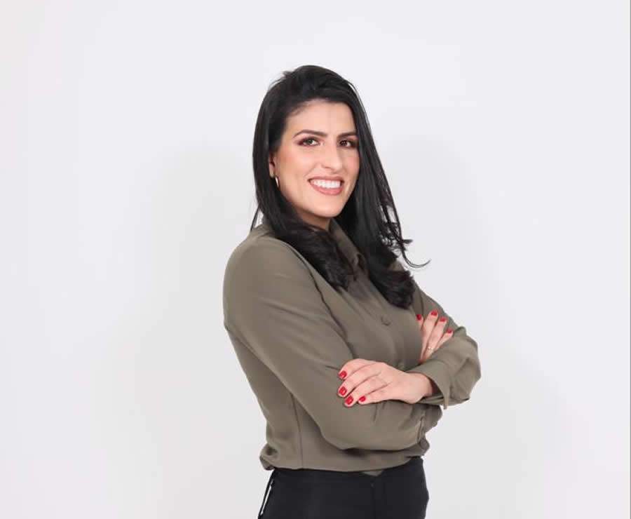 Danielle Rocha - advogada trabalhista Varela Torres