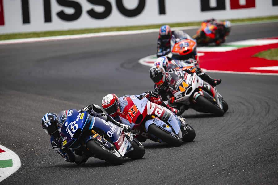 Primeira vit&oacute;ria do ano para Roberts na Moto2&trade; e quinta vit&oacute;ria para Alonso na Moto3&trade;; novos recordes de volta e de volta de corrida com a Pirelli, utilizando pneus da linha DIABLO Superbike