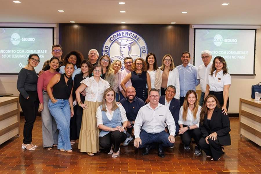 Representantes do setor segurador, da comunicação e da imprensa que atuam em Belém (PA) - Divulgação: CNseg