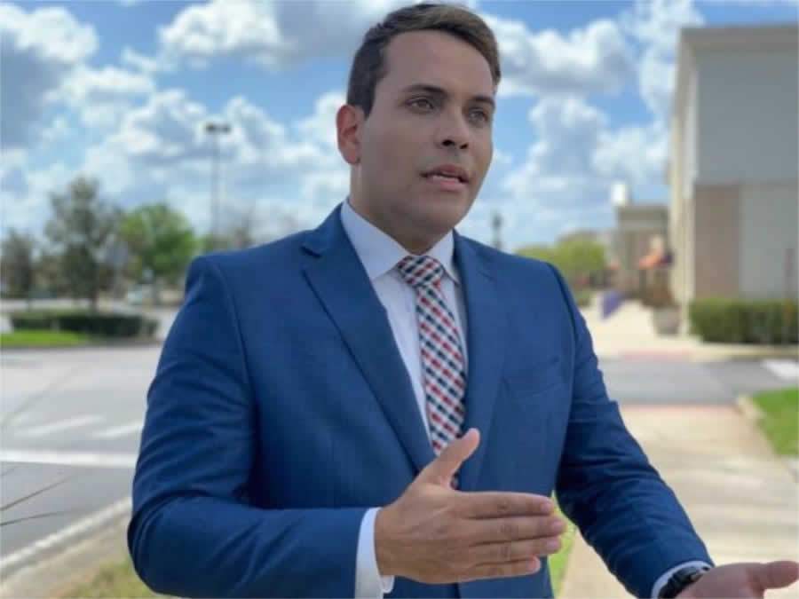 Efeitos da pandemia: momento estimula a sa&iacute;da de profissionais do Brasil para o exterior, avalia pesquisador