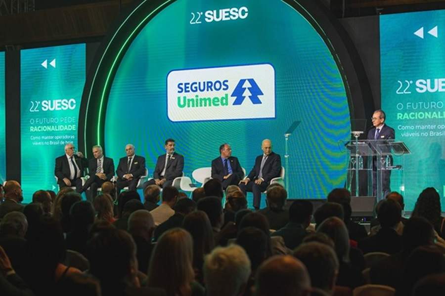     Presidente da Seguros Unimed, Helton Freitas, em destaque no 22&ordm; SUESC - Cr&eacute;dito: Divulga&ccedil;&atilde;o