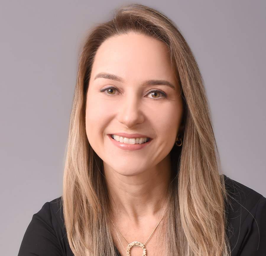 Izabela R&uuml;cker Curi