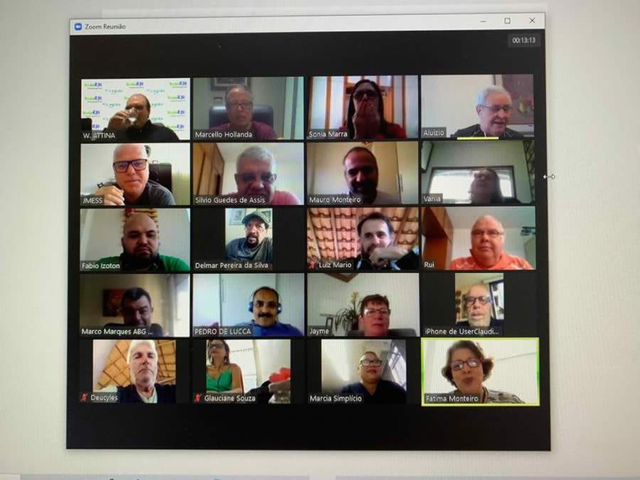 CCS-RJ re&uacute;ne associados via internet e anuncia novidades