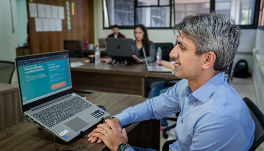 Foto: Isaque Martins - s&oacute;cio-fundador da FM2S Educa&ccedil;&atilde;o e Consultoria