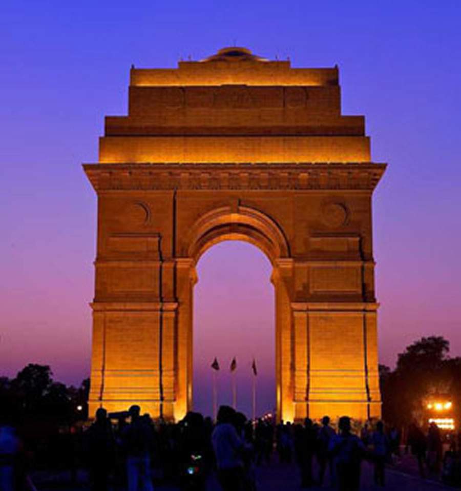 India Gate - cr&eacute;dito Delhi Tourism