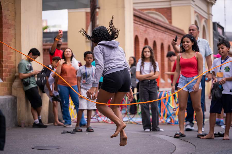 Esta&ccedil;&atilde;o F&eacute;rias do Museu da L&iacute;ngua Portuguesa - Guilherme Sai