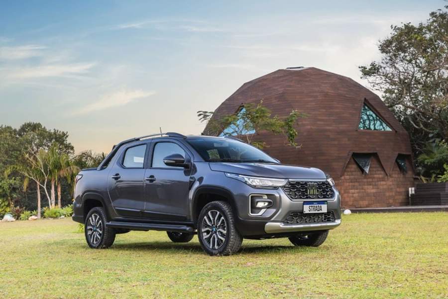 Fiat segue na lideran&ccedil;a e a Strada emplaca mais de 64% em rela&ccedil;&atilde;o ao segundo colocado no acumulado do ano