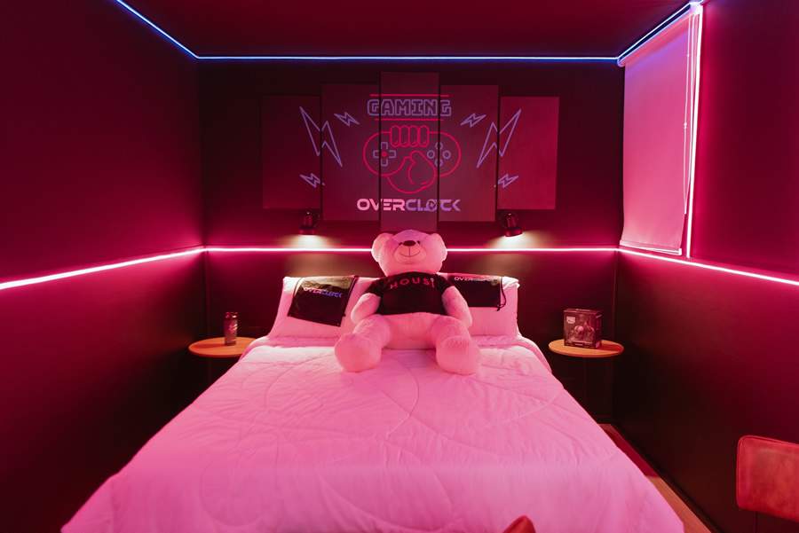 Housi faz parceria com Overclock para criar apartamento gamer
