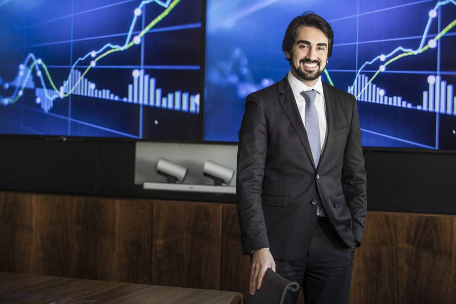 Lucas Mello, diretor de Clientes, Inova&ccedil;&atilde;o e Marketing do IRB