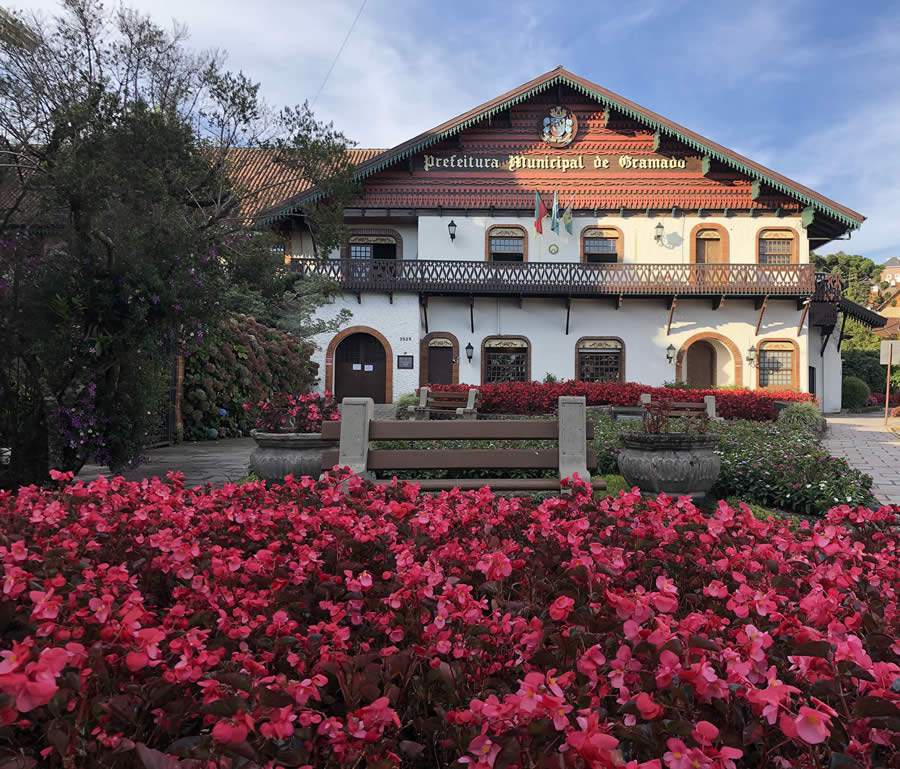 Jardins da Prefeitura (Foto Miron Neto)