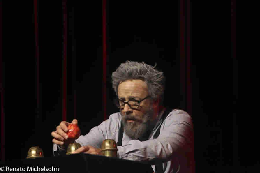 &quot;A Maçã&quot; Estreia Dia 7 de Março no Sesc Copacabana