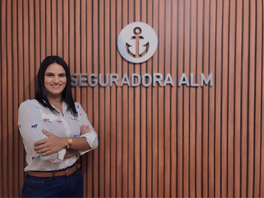 Tacylla Mussana coordenadora de Produtos Seguradora ALM.