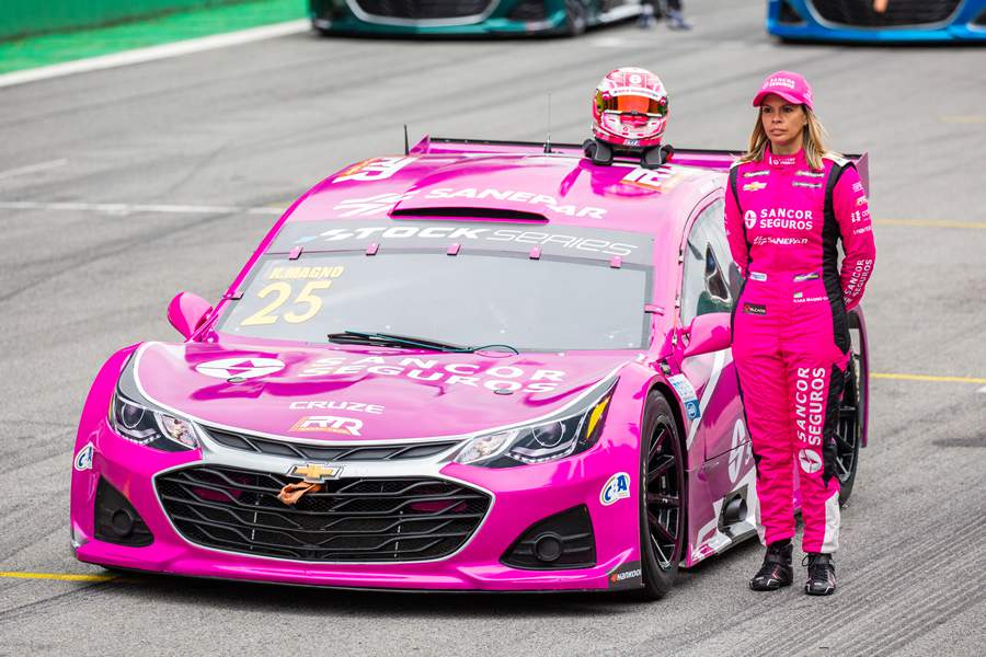 Patrocinada pela Sancor Seguros Brasil, Kak&aacute; Magno estreia neste final de semana na Stock Car Series