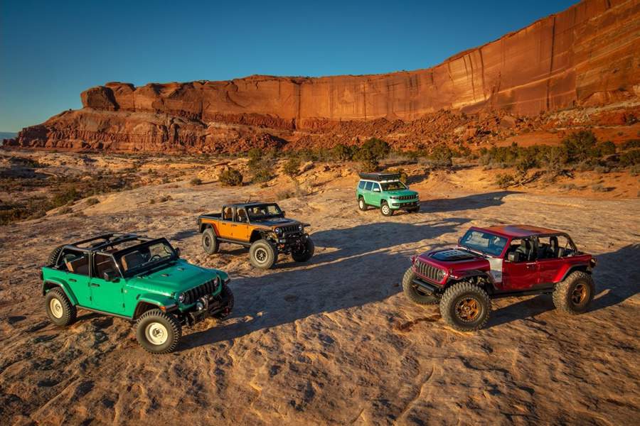 Quatro novos conceitos Jeep® e Mopar enfrentam as trilhas no 58º Evento Anual Easter Jeep Safari