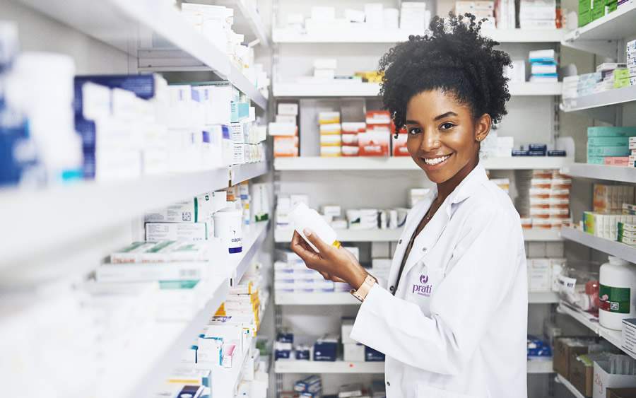 Gastos com saúde levam muitas pessoas a pobreza e alto custo de medicamentos pode causar abandono dos tratamentos - Créditos: Divulgação