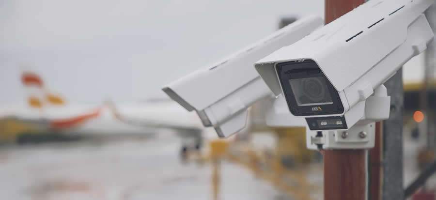 Axis apresenta câmera baseada em sistema em chip (SoC) pronta para área externa