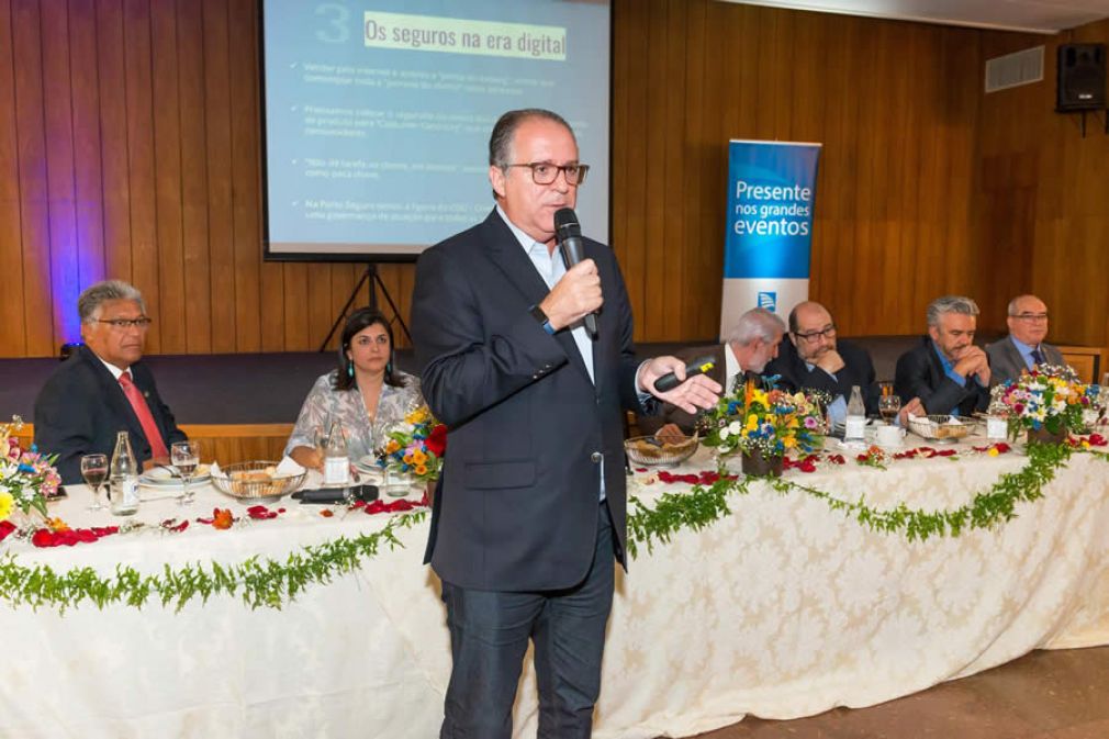 CCS-SP recebe o vice-presidente Executivo da Porto Seguro para uma conversa com os associados