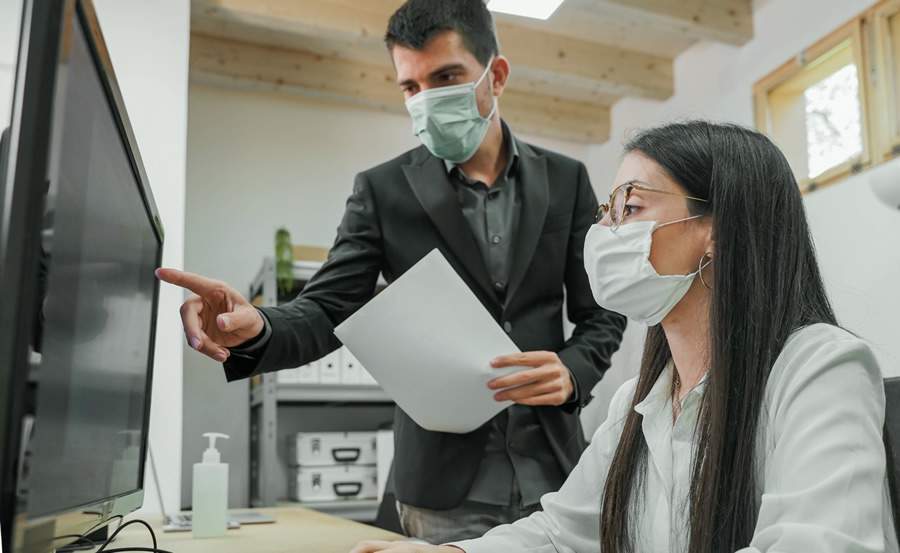 Oferecer seguro de vida pode ajudar pequenas e m&eacute;dias empresas a reter talentos