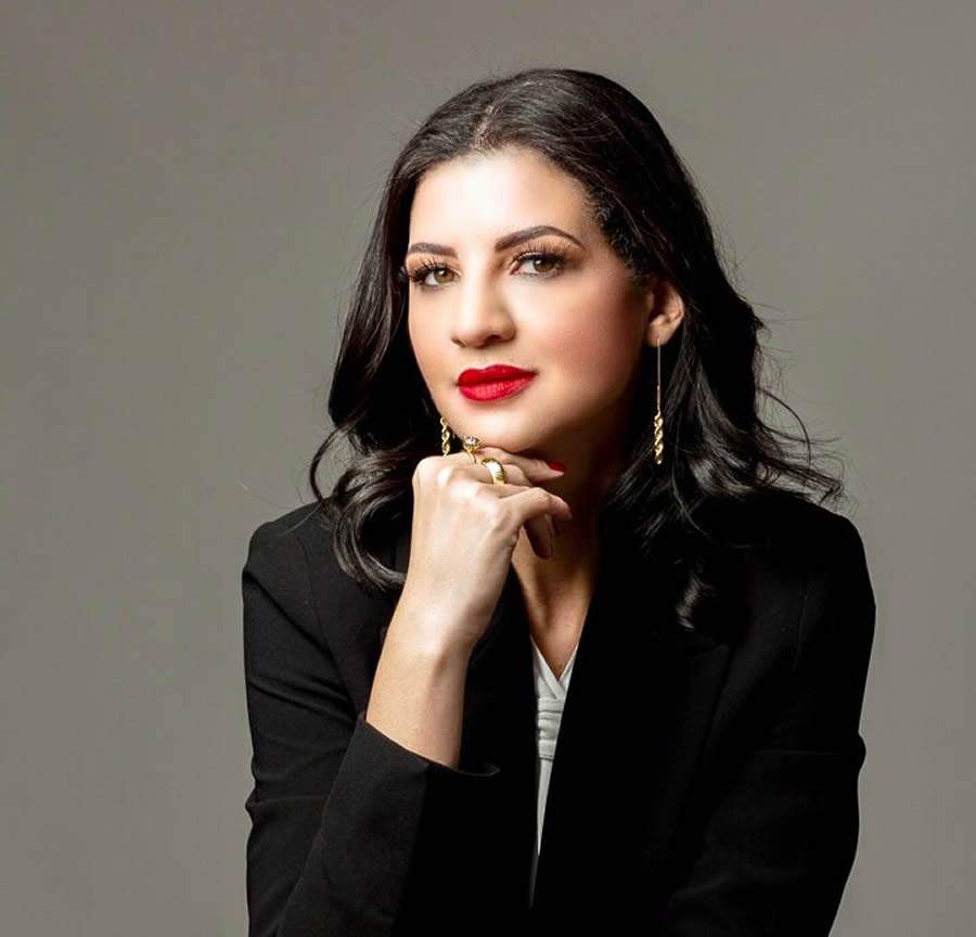 Ang&eacute;lica Rebello