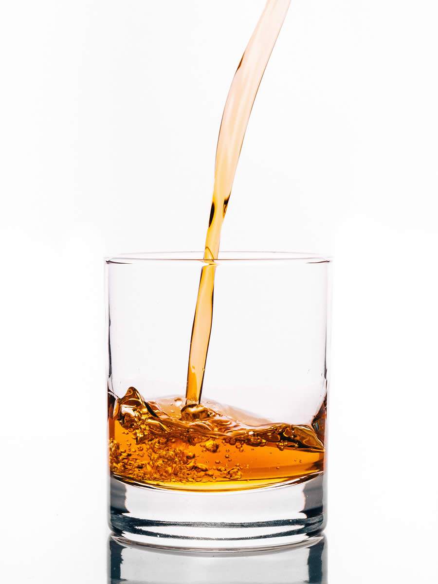 Consumo de álcool durante a quarentena deve ser reduzido para evitar riscos à saúde