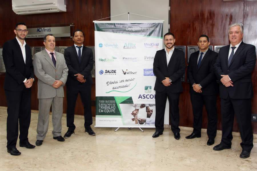 Integrantes da diretoria da Associação dos Corretores e Agentes de Planos de Saúde e Odontológico de Minas Gerais (Ascor-MG)