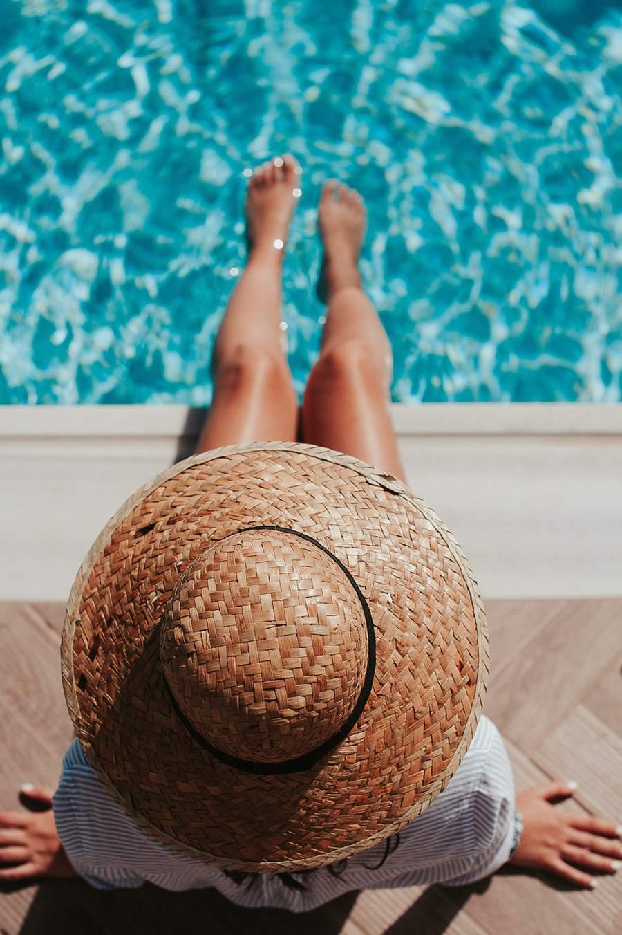 Pessoas com estomia podem ir &agrave; praia e piscina? - Unsplash