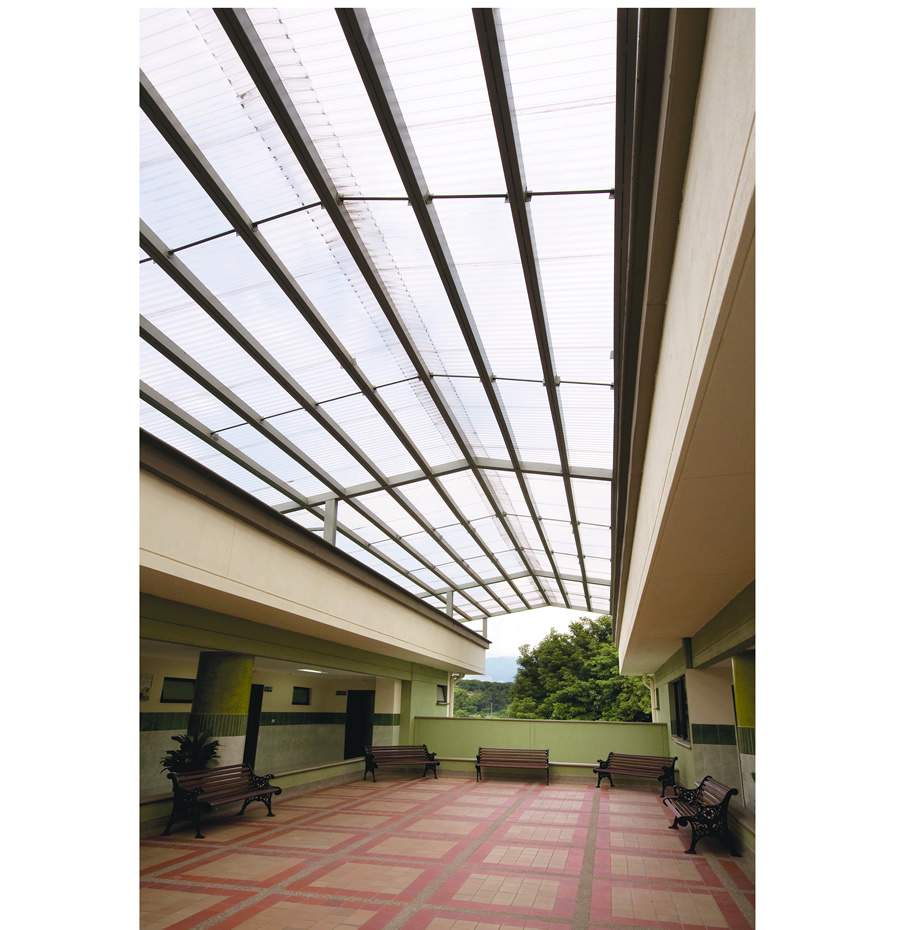 Telhas de policarbonato da Ajover Brasil, empresa refer&ecirc;ncia quando se fala do material. Cr&eacute;dito: Divulga&ccedil;&atilde;o