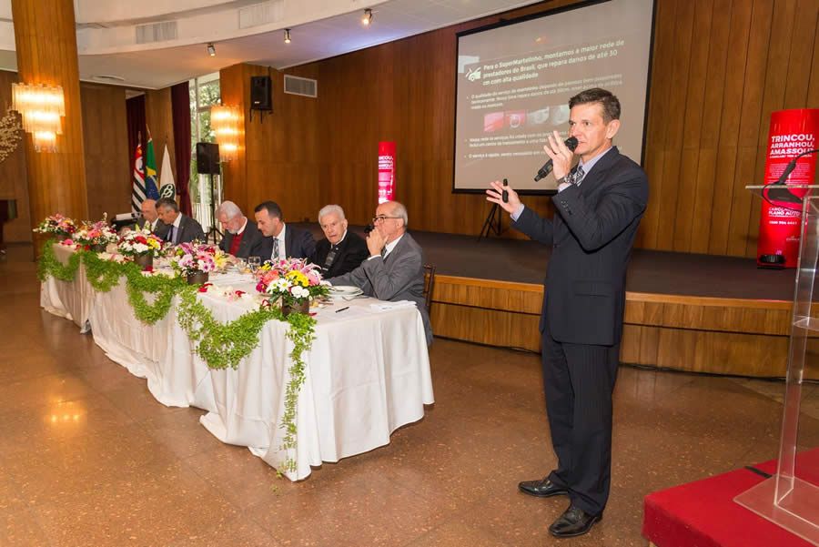 Milton Bissoli, Diretor da Carglass.