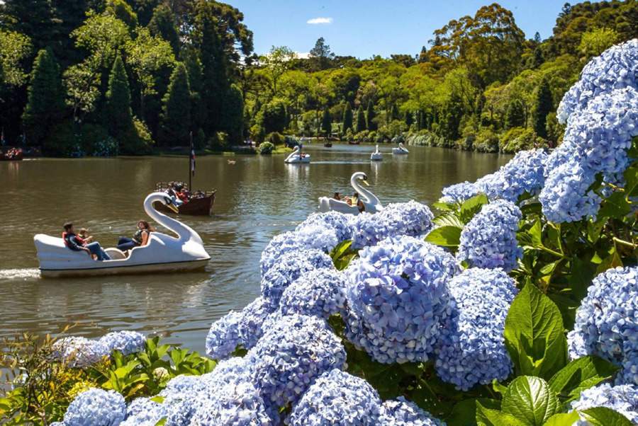    Lago Negro em Gramado um dos destinos mais bonitos da Serra Gaúcha (Divulgação)