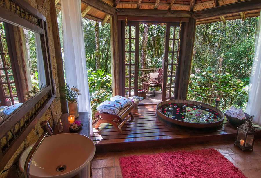 Foto via Divulga&ccedil;&atilde;o