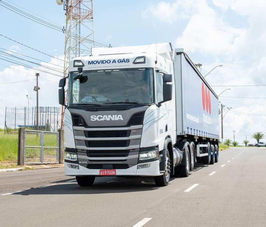 Scania aposta no gás e traz produção para o Brasil