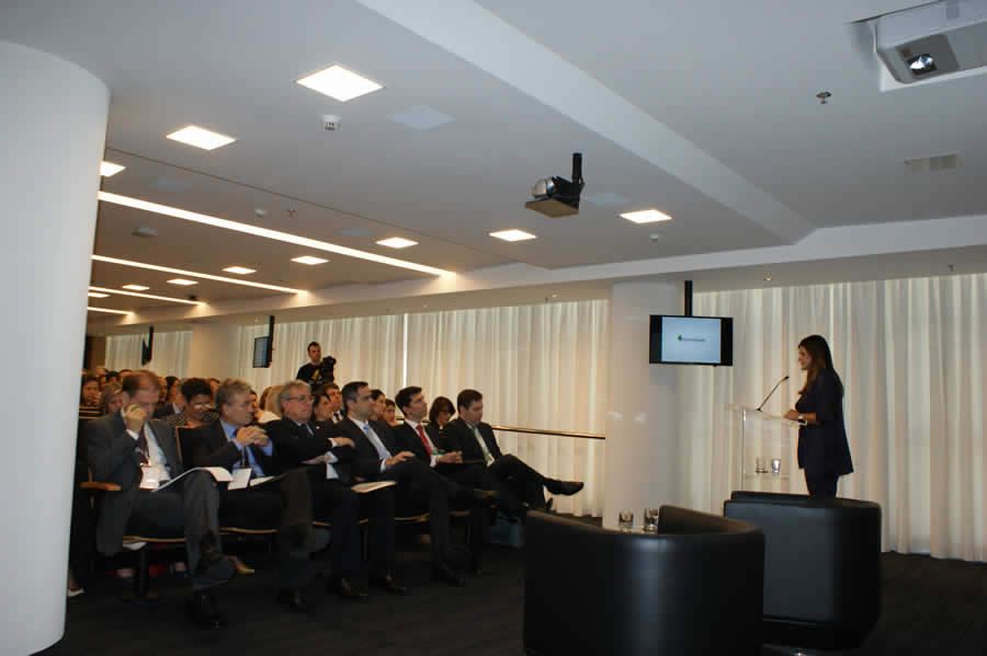 Custos e benefícios da regulação nos planos de saúde