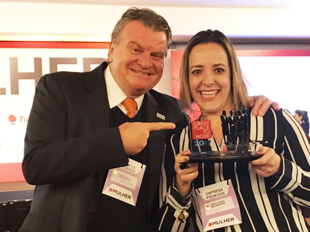 José Adalberto Ferrara, Presidente da Tokio Marine, e Juliana Zan, Gerente de Recursos Humanos da Tokio Marine