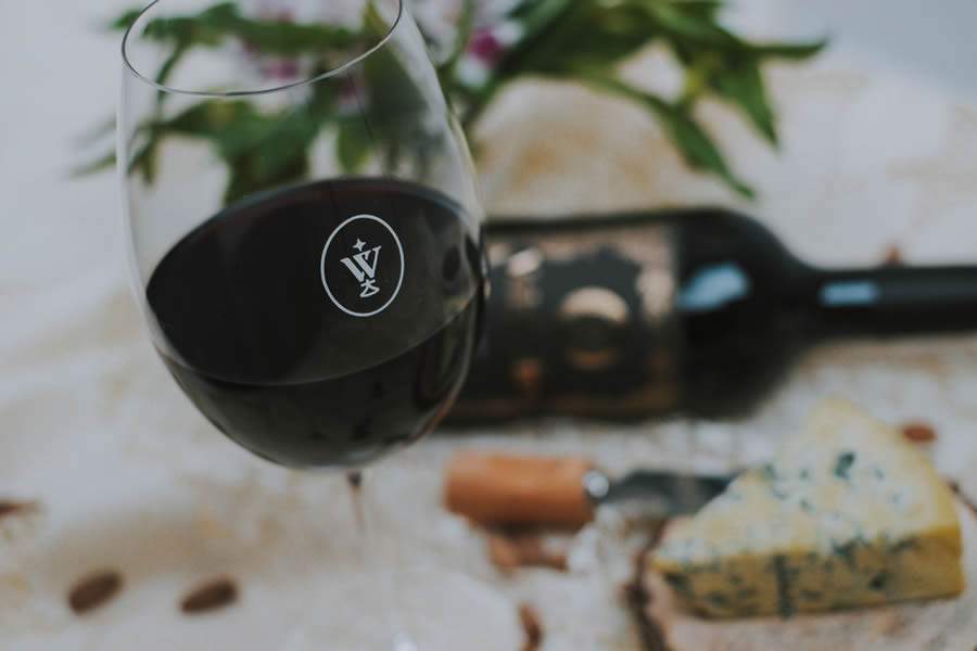 Valdevino Ta&ccedil;a Close por @alanshynay-76