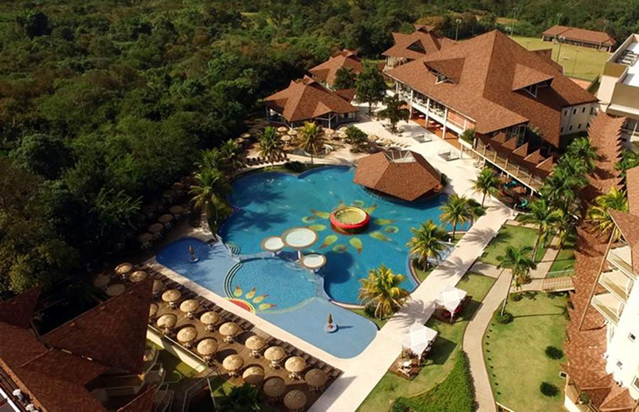 Recanto Cataratas Fonte termal natural Vista ae?rea (002) (Divulgação)