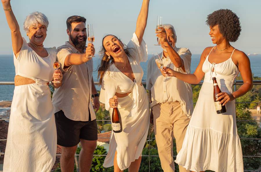  Espumantes virada do ano - Rhafaela Lima e Izabelly Custodio