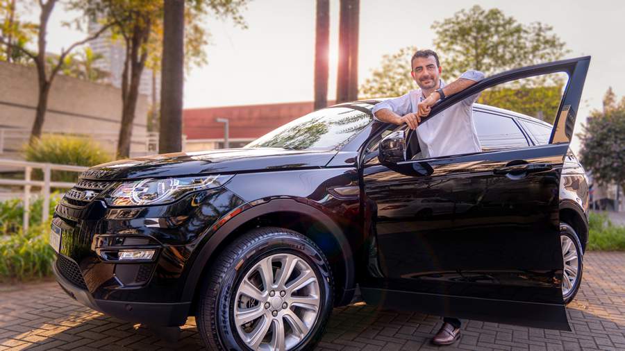 Cashback cresce 20% e movimenta tanto o segmento de seminovos como o de carros por assinatura