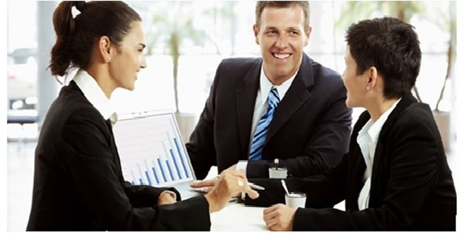 Dia do Empreendedor: 5 dicas para quem deseja abrir um neg&oacute;cio