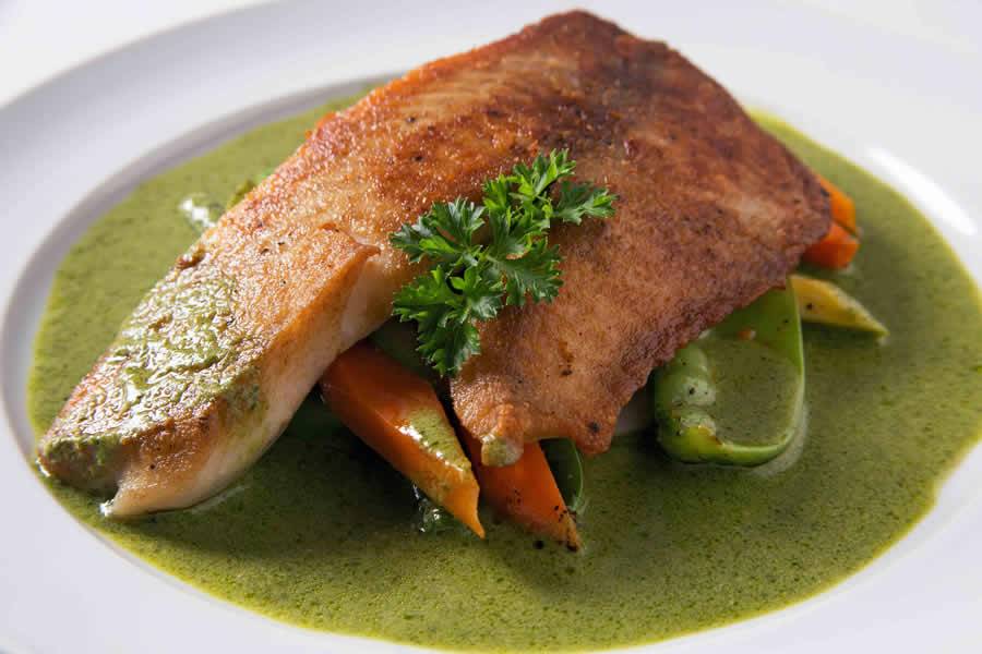 St Peter Au Vert - Juliana De Legumes E Batatas Cozidas