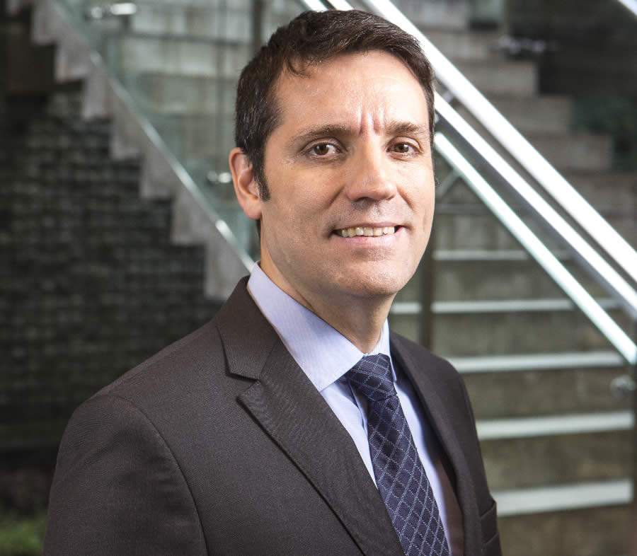 Marcelo Rosal, gerente do Porto Seguro Carro F&aacute;cil