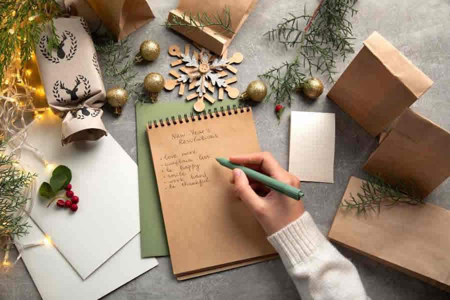 Metas coerentes com valores pessoais podem contribuir para a continuidade dos objetivos e alcance das prioridades estabelecidas no in&iacute;cio do ano - Cr&eacute;dito das fotos Freepik