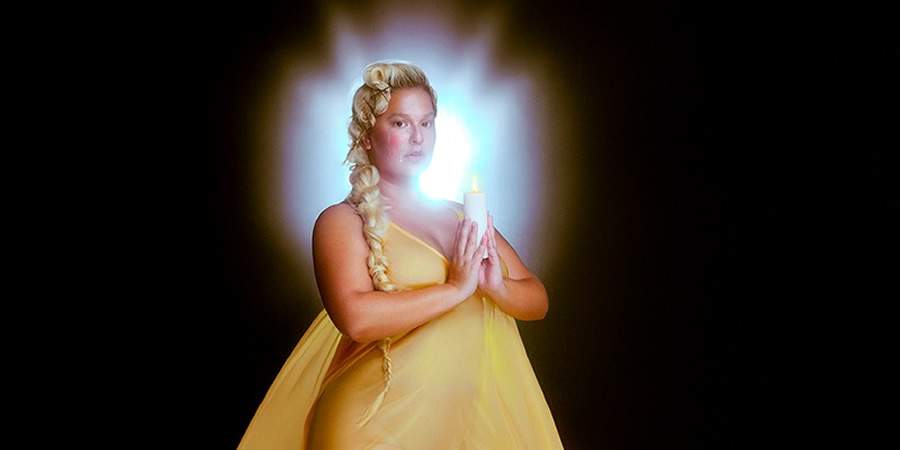 Espet&aacute;culo de dan&ccedil;a Makhala e a m&uacute;sica de Alice Caymmi s&atilde;o destaques da programa&ccedil;&atilde;o