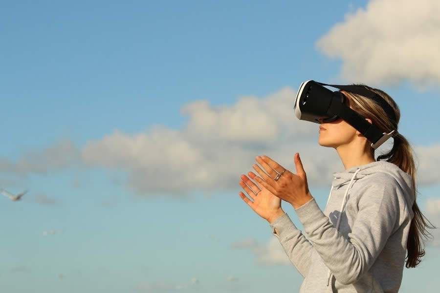 CEAB é o primeiro centro educacional de aviação a usar realidade virtual no Brasil