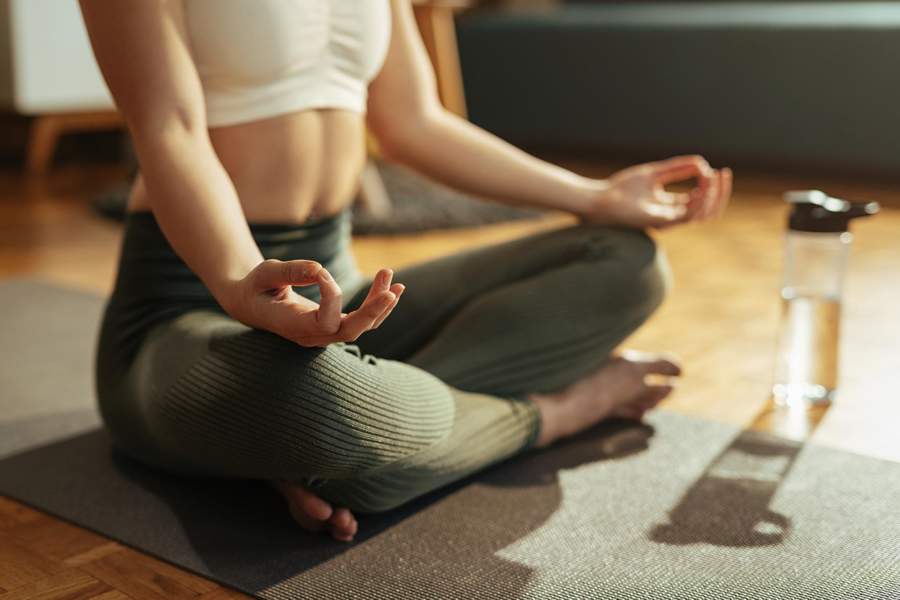 Yoga ganha for&ccedil;a como terapia eficaz contra o estresse