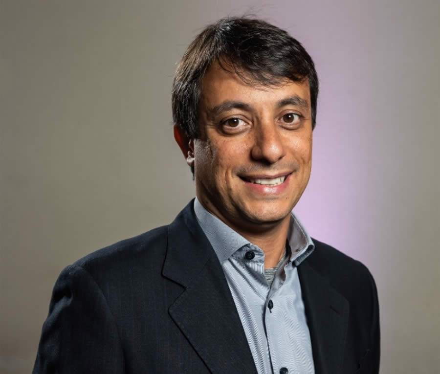 Cl&oacute;vis Silva, Superintendente de Massificados na AXA no Brasil.