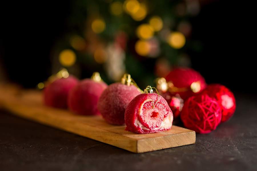 Enfeite de brigadeiro - Sabor e beleza para o Natal: impossível comer um só!