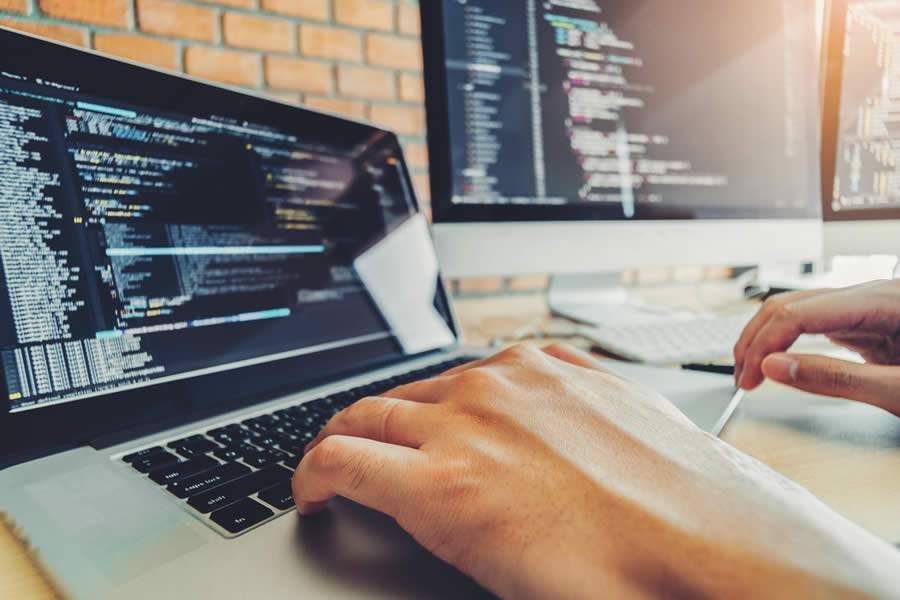 &Aacute;rea de inform&aacute;tica e tecnologia tem se mostrado cada vez mais forte em se tratando de empregabilidade - Divulga&ccedil;&atilde;o